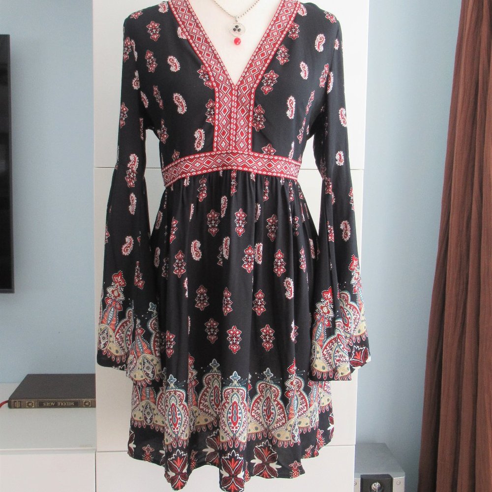 LUNIK Floral Paisley Boho Empire Waist Dress Small Long Sleeve, Black Multicolor